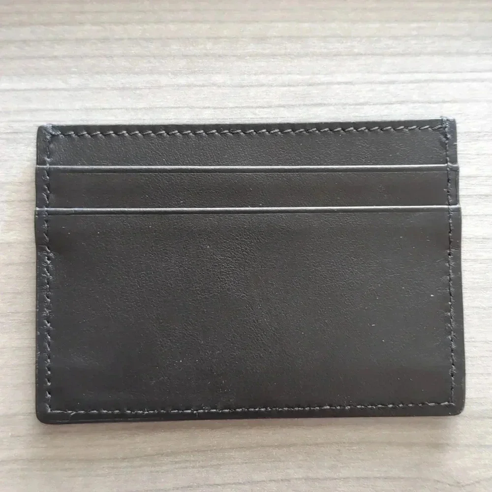 Gucci GG Logo Card Holder in black